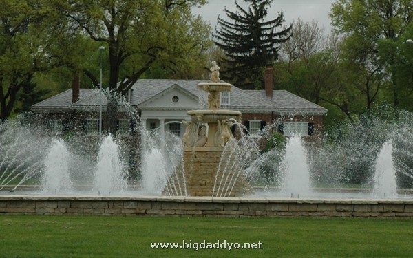 kc fountain1